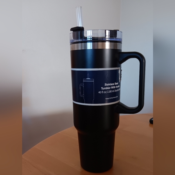 Other - NEW Stainless Steel 40oz Tumbler